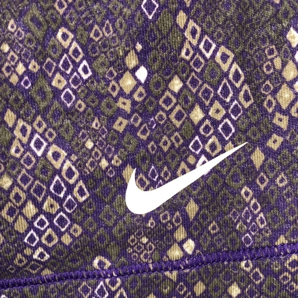 NIKE Dri-Fit Racerback Built in Bra Tank Top